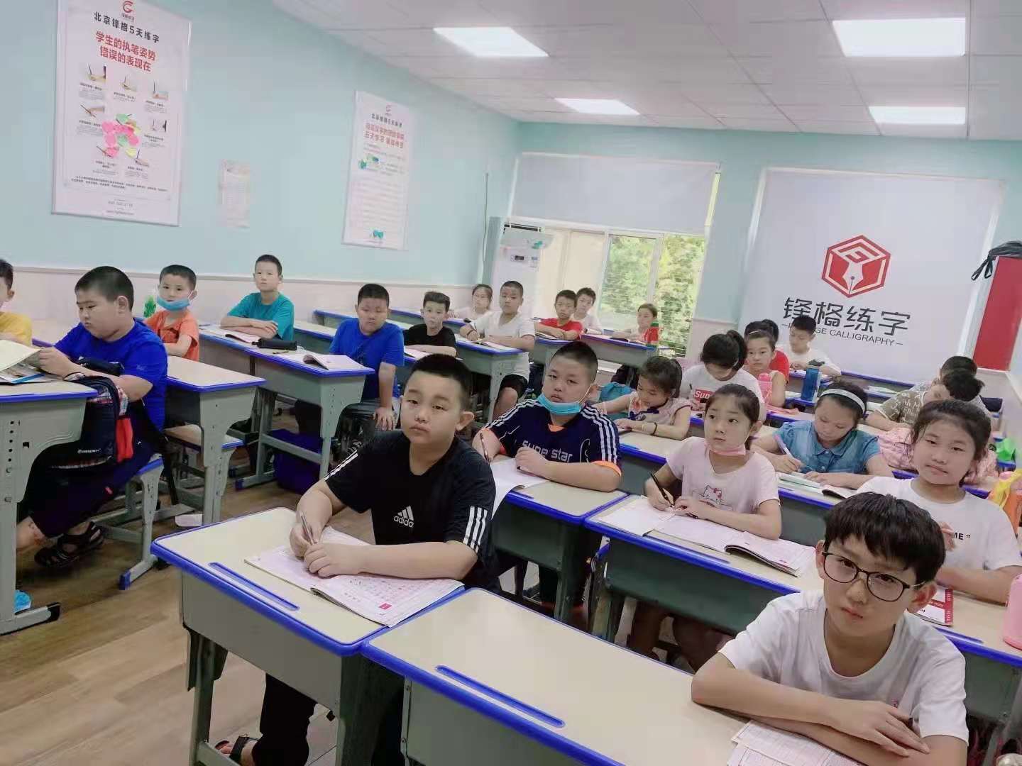“真沒時(shí)間練字”的人怎么練好字